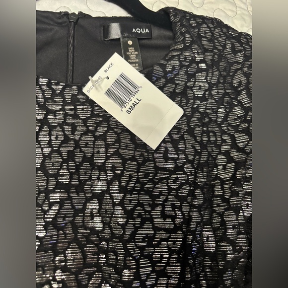 Aqua mini evening dress. Size smaller small. Color black/silver. - Picture 4 of 9